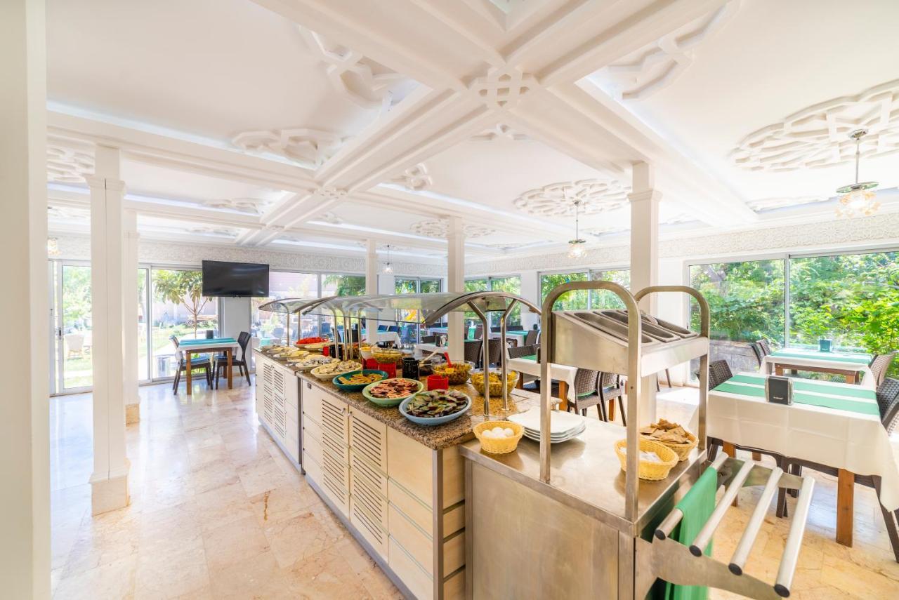 Adrasan Club Hotel 4*